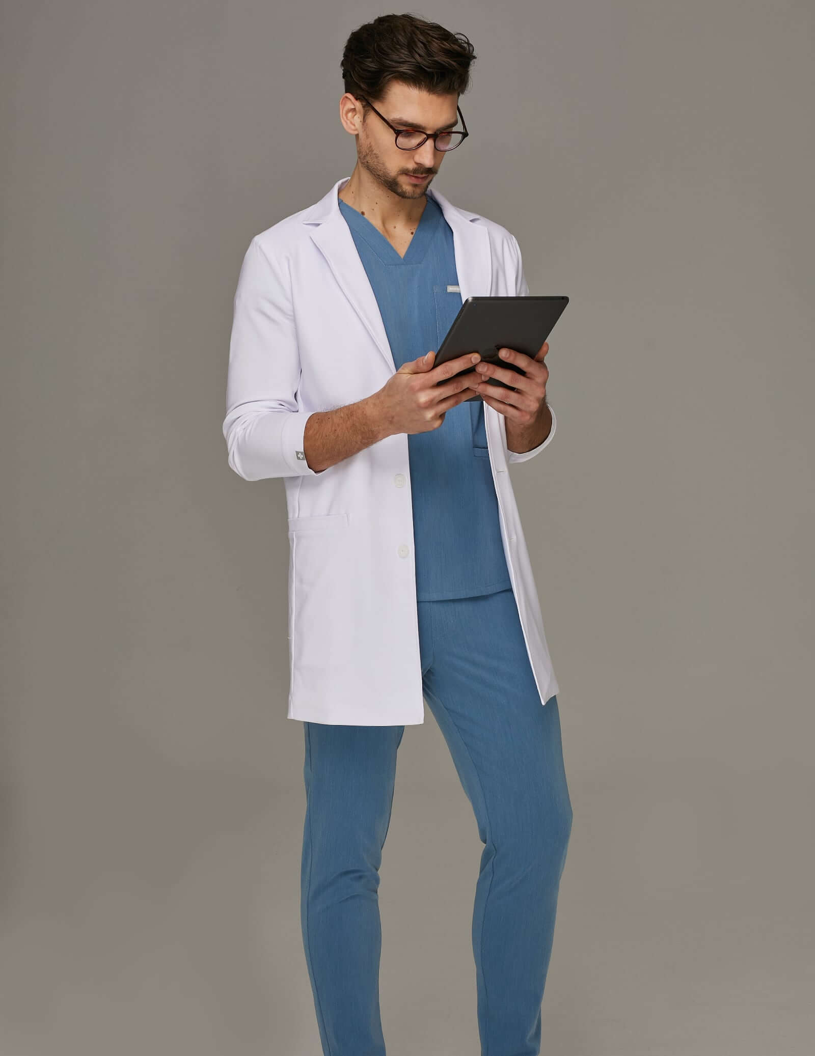 Pánska lekárska zástera Slim Fit - COLTON Pánska lekárska zástera Slim Fit - COLTON