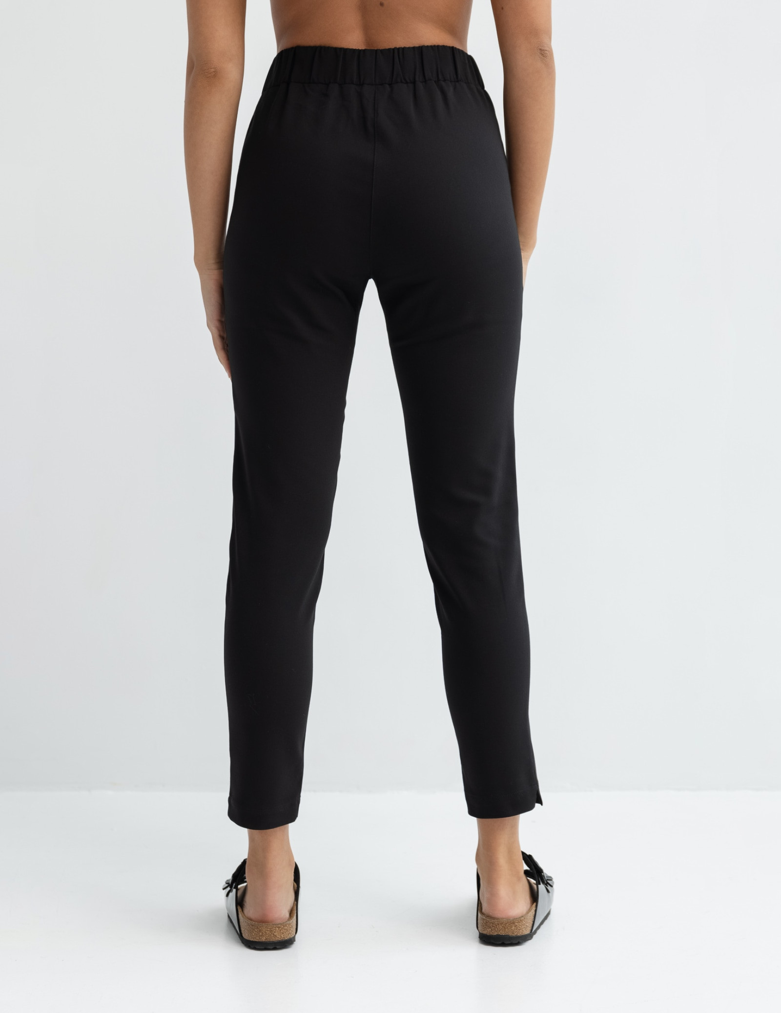 Dámske Lekárske Nohavice Slim Fit- True Black