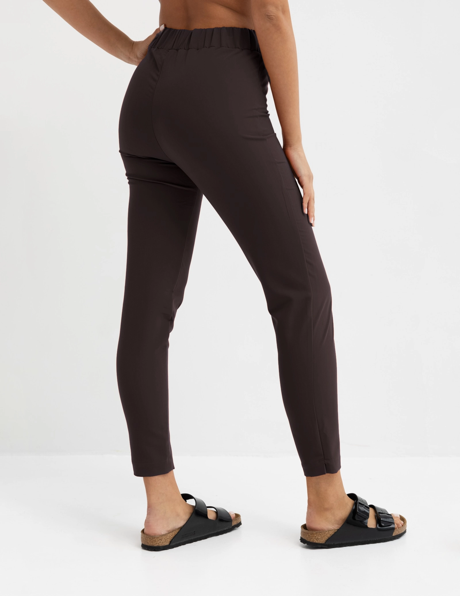 Dámske Lekárske Nohavice Slim Fit - ESPRESSO