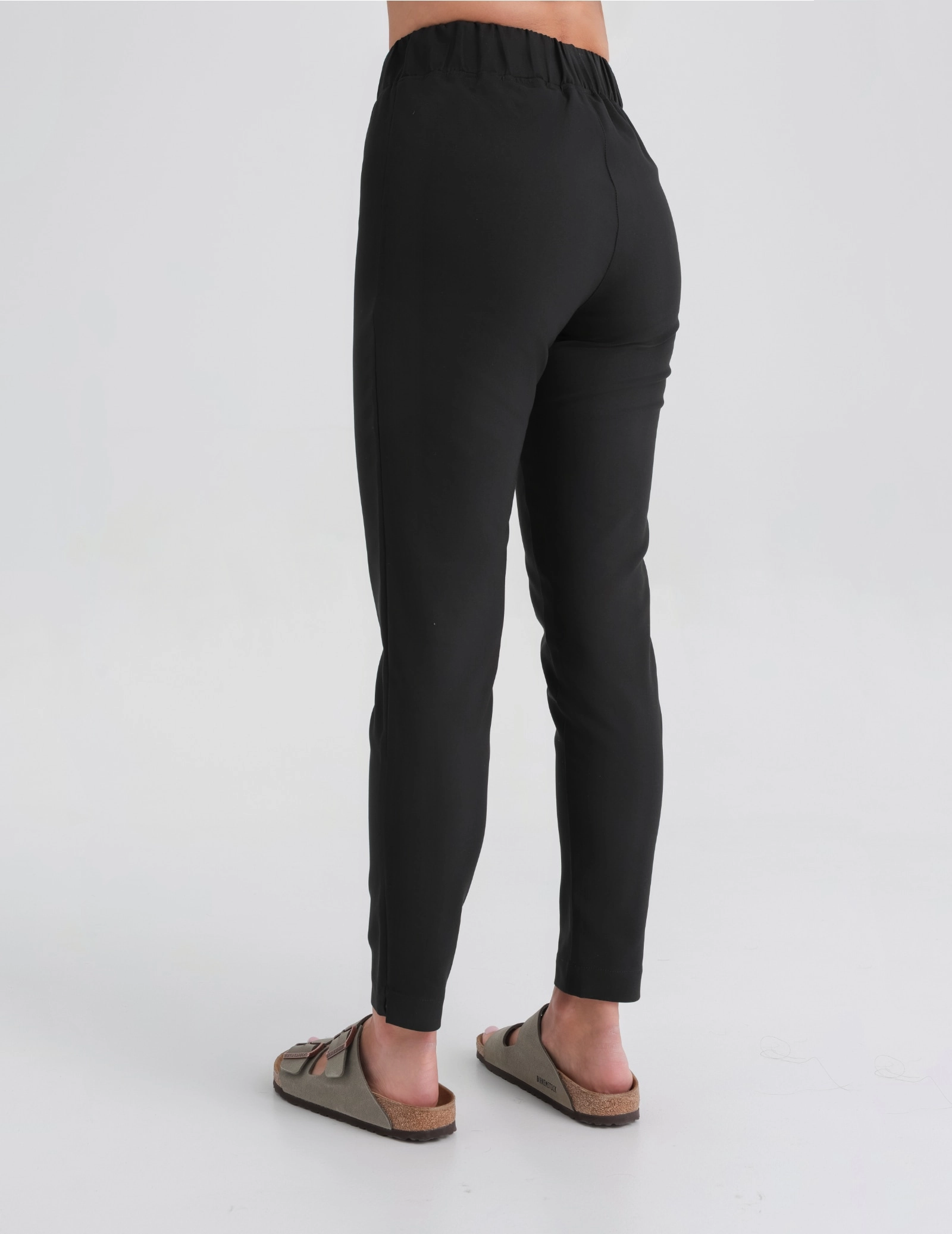 Dámske Lekárske Nohavice Slim Fit- True Black