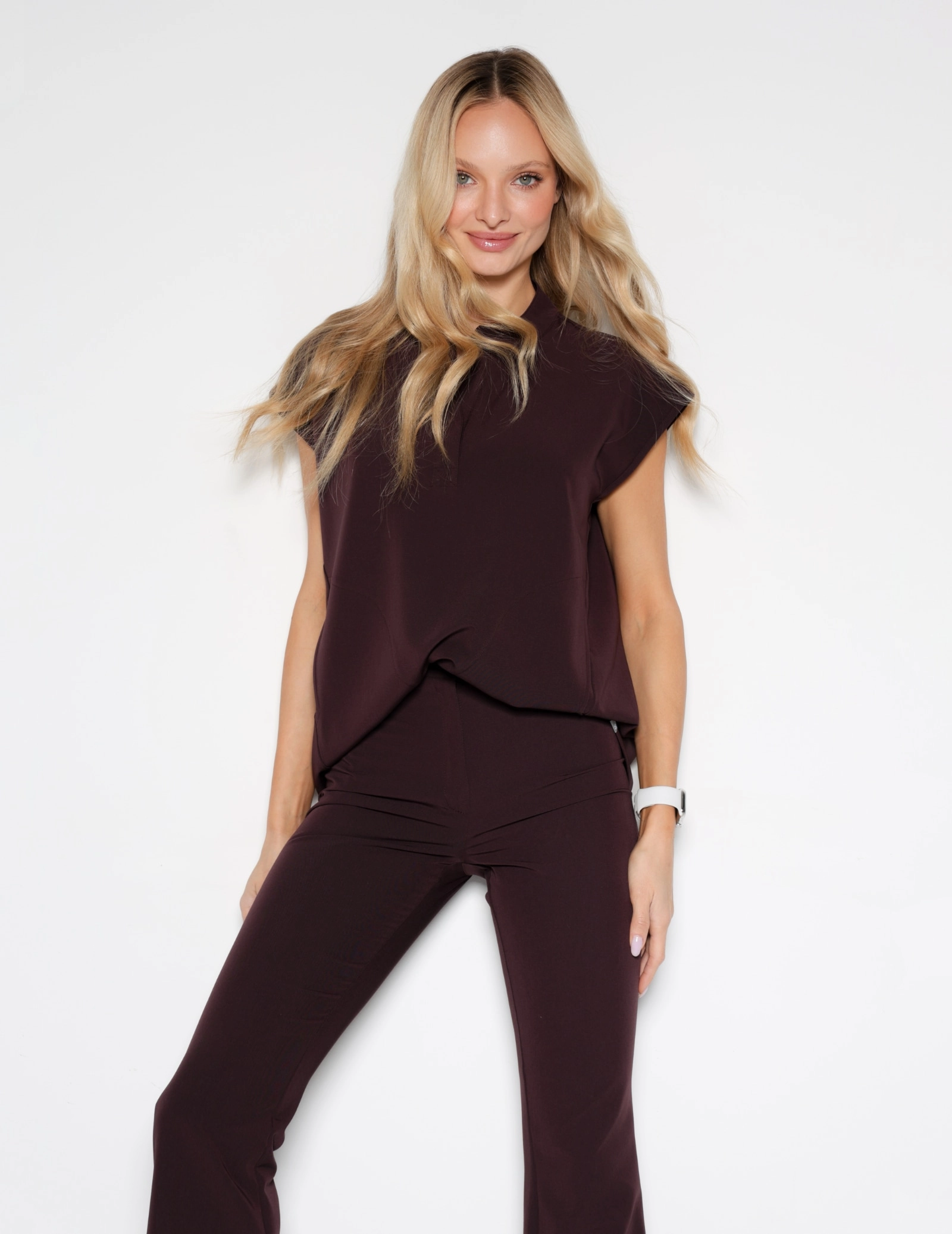 Lekárska Mikina Khloe - DARK CHOCOLATE